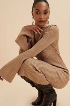 Kaya Knitted Ribbed Collar Midi Dress In Camel<Lavish Alice Online