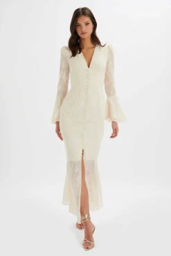 Lauren Fluted Sleeve Maxi Dress In Cream Floral Textured Chiffon<Lavish Alice Outlet