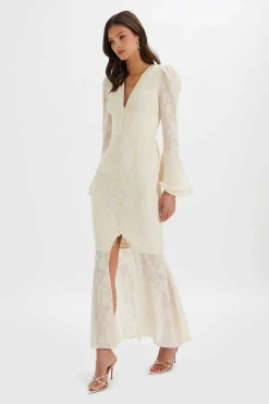 Lauren Fluted Sleeve Maxi Dress In Cream Floral Textured Chiffon<Lavish Alice Outlet