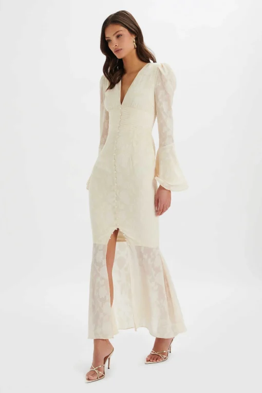 Lauren Fluted Sleeve Maxi Dress In Cream Floral Textured Chiffon<Lavish Alice Outlet