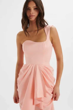 Luciana Curved One Shoulder Midi Dress In Coral Satin<Lavish Alice Discount