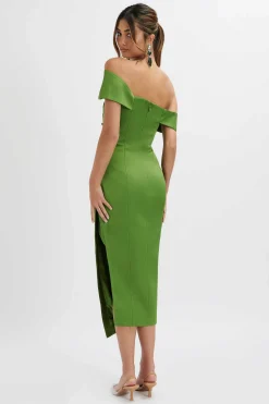 Lucille Bardot Bandeau Pleated Midi Dress In Green<Lavish Alice Fashion