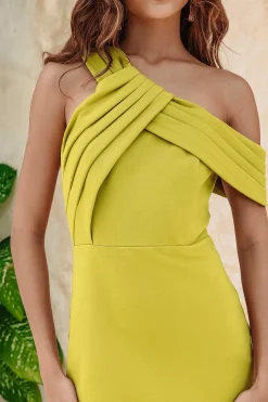 Serena One Shoulder Asymmetric Ponte Midi Dress In Olive Green<Lavish Alice Sale